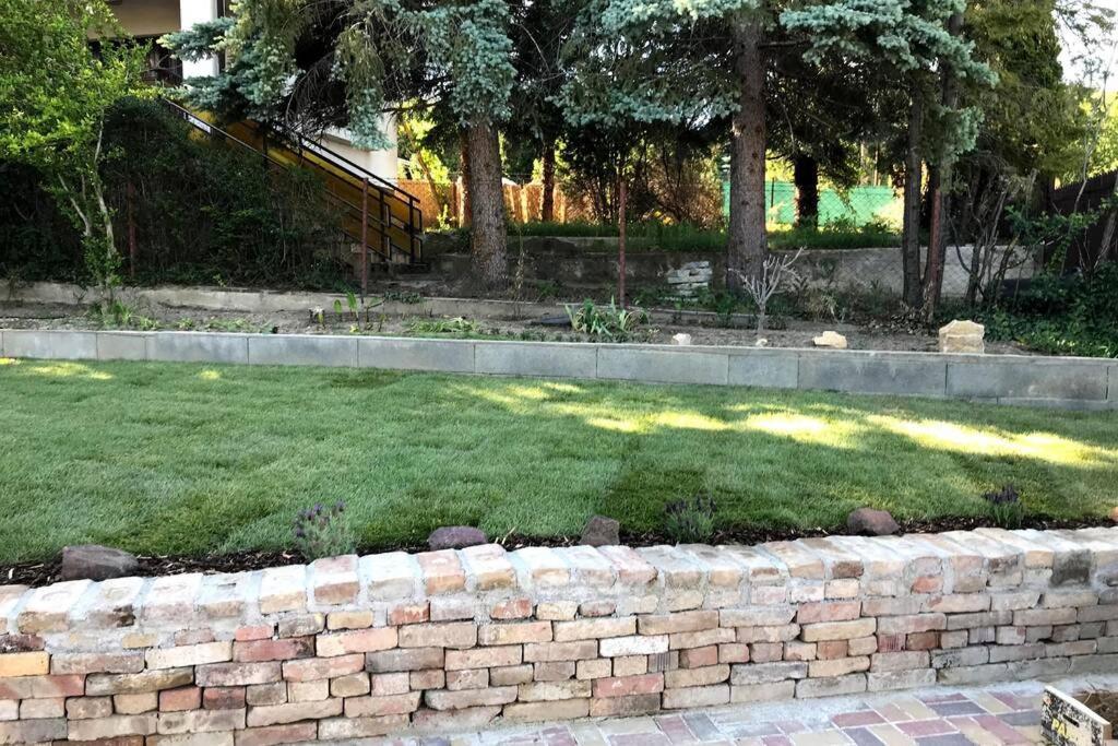 'New' Sunkissed Villa On The Old Hill Balatonalmadi Bagian luar foto